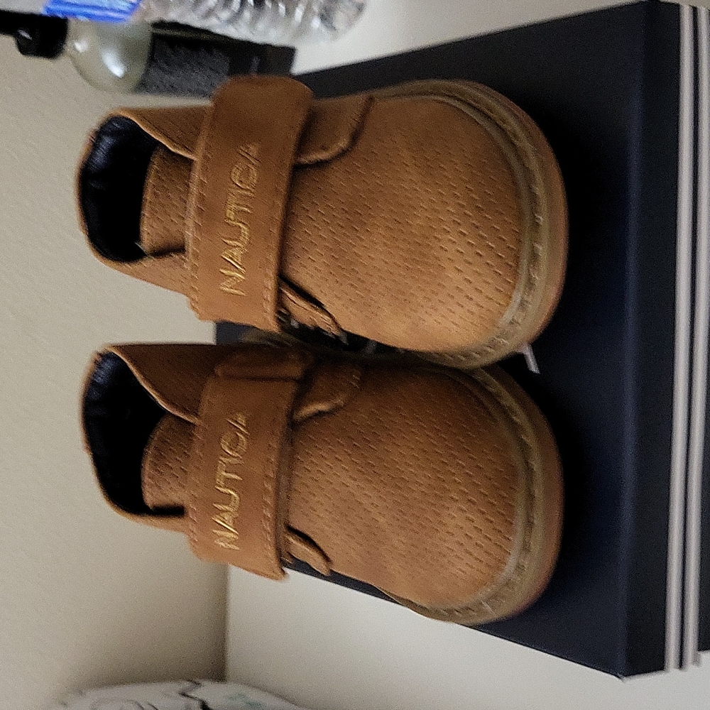 Toddler shoes
